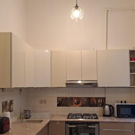 Center Royalty Apartment ブダペスト エクステリア 写真