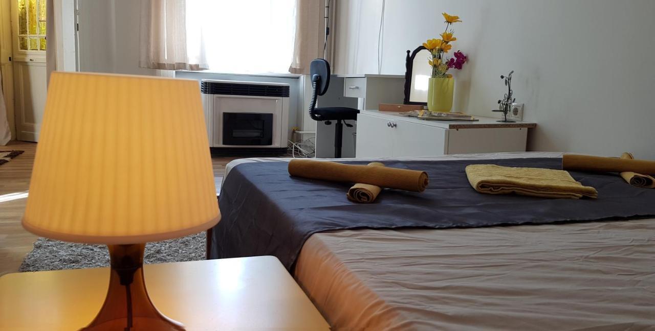 Center Royalty Apartment ブダペスト エクステリア 写真
